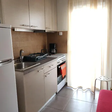 Chelona Апартаменты *