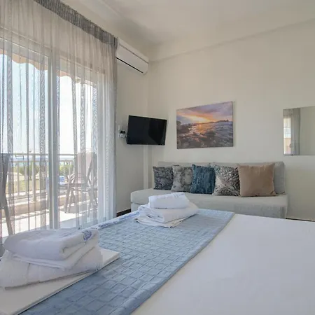 Chelona Apartment Nea Plagia